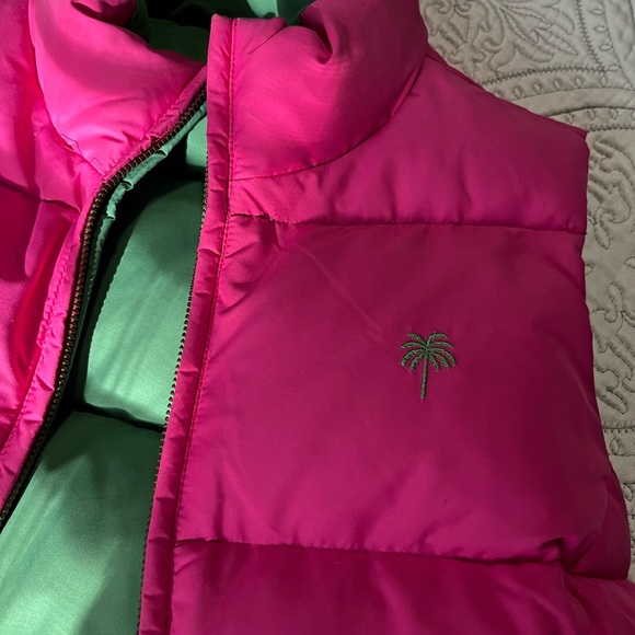 Lilly Pulitzer Reversible Puffer Vest - Picture 2 of 11